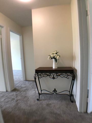 7465 W Hickory Creek Drive, Frankfort, IL 60423