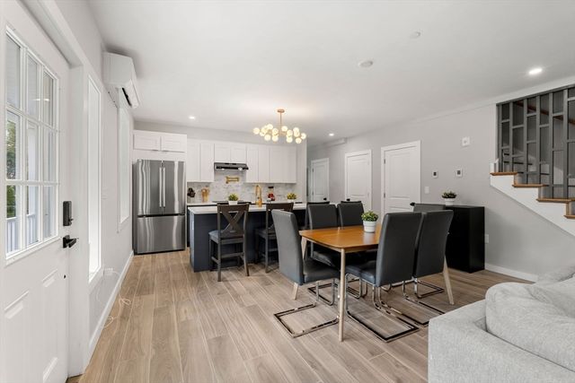 59 Perrin 3, Boston, MA 02119