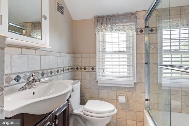 1 LATIMER DR, Wilmington, DE 19805