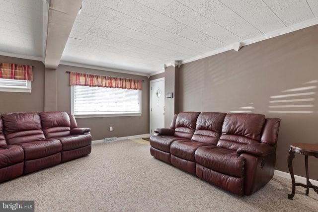 1 LATIMER DR, Wilmington, DE 19805