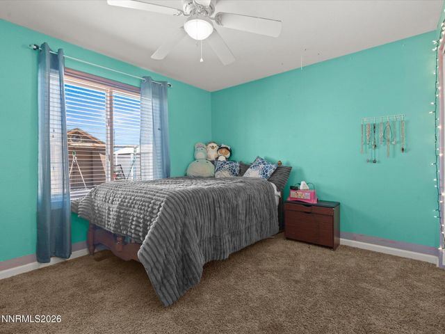 1476 Grey Bluffs Drive, Fernley, NV 89408