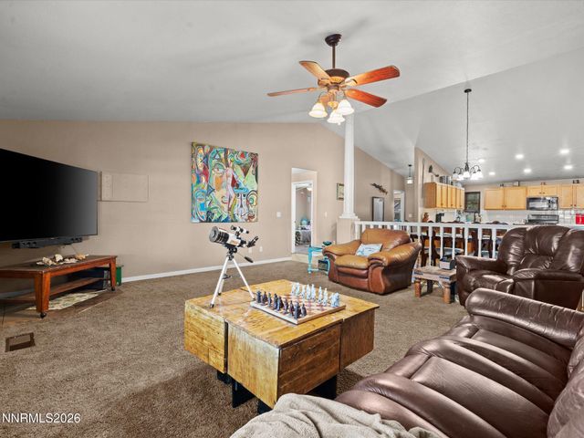 1476 Grey Bluffs Drive, Fernley, NV 89408