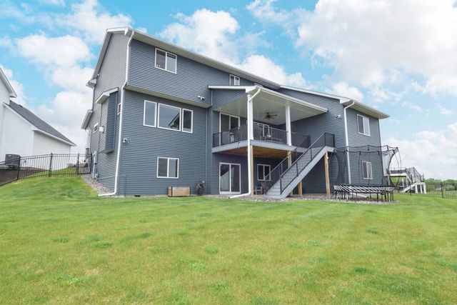 4930 130th Court NE, Blaine, MN 55449