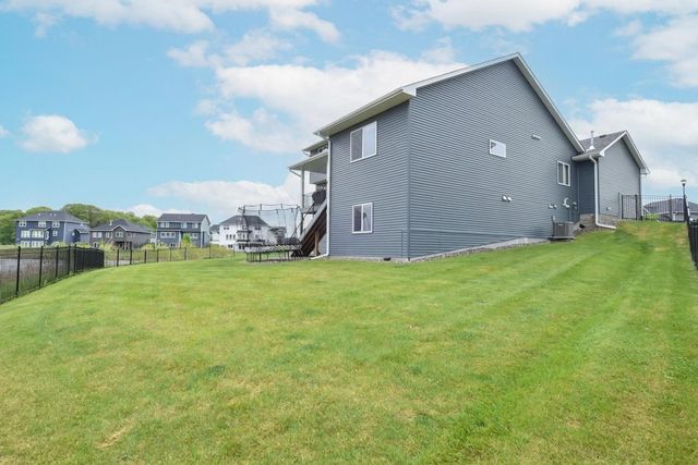 4930 130th Court NE, Blaine, MN 55449