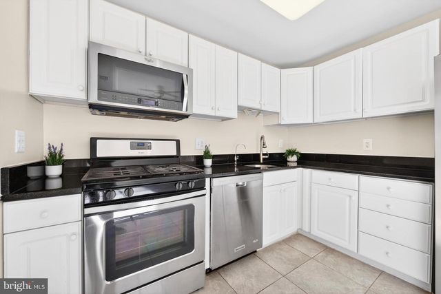 13209 KEACH PL, Herndon, VA 20170