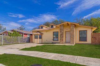 530 Valley Park Dr, San Antonio, TX 78227
