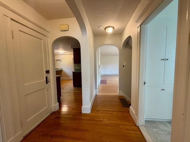 54-56 Noble Street 54-54, Newton, MA 02465