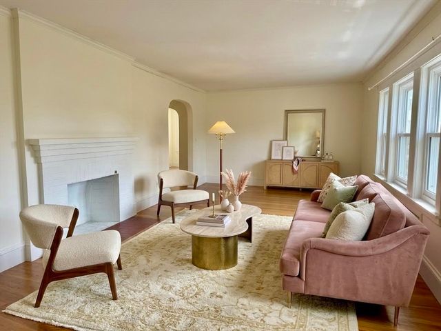 54-56 Noble Street 54-54, Newton, MA 02465