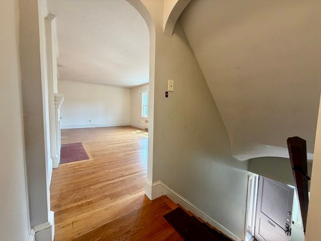 54-56 Noble Street 54-54, Newton, MA 02465