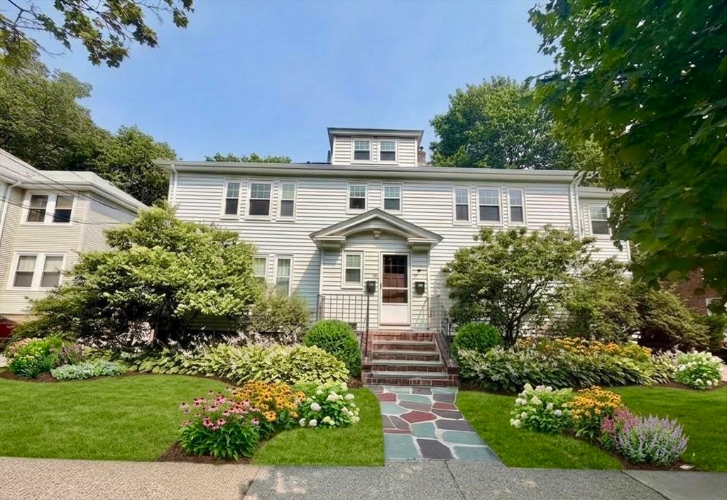 54-56 Noble Street 54-54, Newton, MA 02465