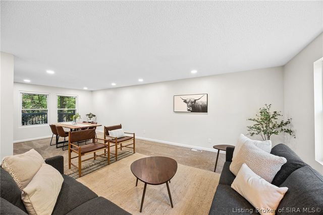 4107 Emma Lou Drive, Floyds Knobs, IN 47119