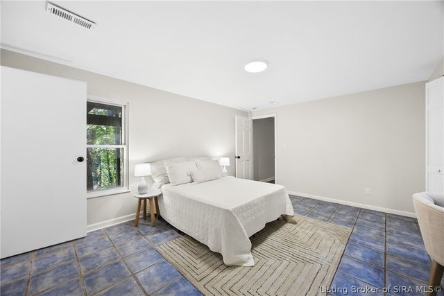 4107 Emma Lou Drive, Floyds Knobs, IN 47119