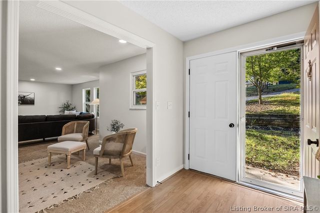 4107 Emma Lou Drive, Floyds Knobs, IN 47119