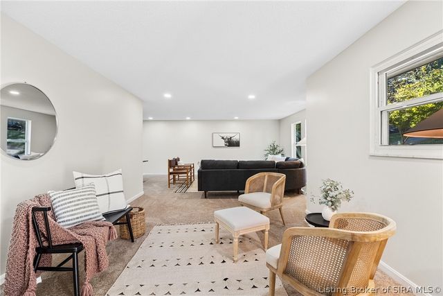 4107 Emma Lou Drive, Floyds Knobs, IN 47119