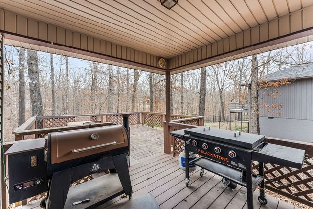 13 Coventry Drive, Bella Vista, AR 72714