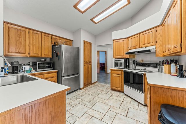 13 Coventry Drive, Bella Vista, AR 72714