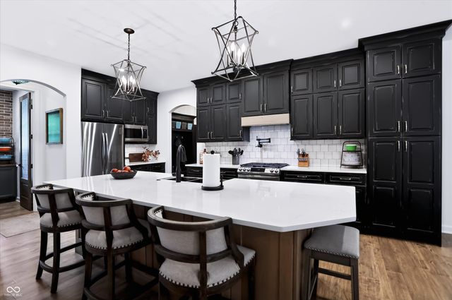 180 Hidden Glen, Greenfield, IN 46140