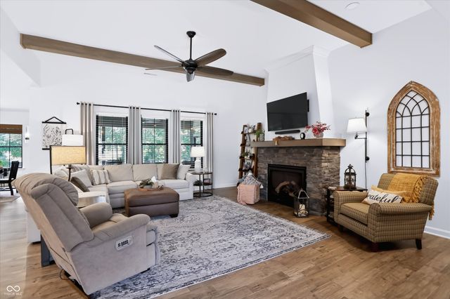 180 Hidden Glen, Greenfield, IN 46140