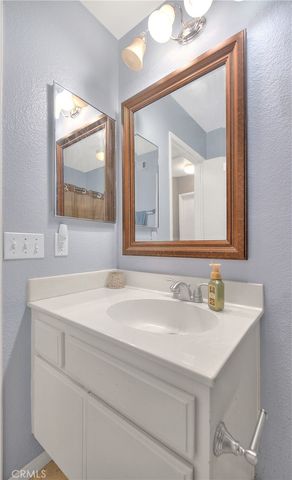 1264 Alderwood Lane, Mentone, CA 92359