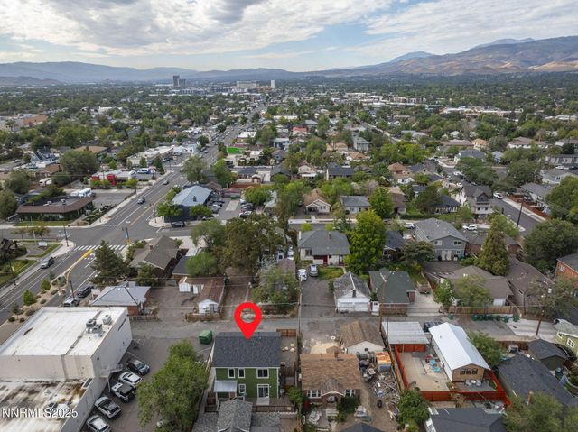 446 Roberts Street, Reno, NV 89502