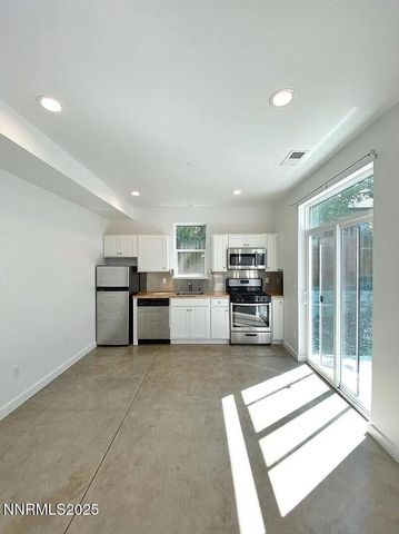 446 Roberts Street, Reno, NV 89502