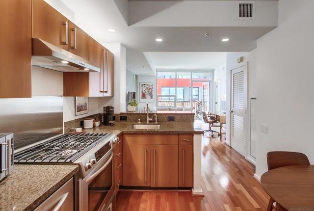 321 10Th 903, San Diego, CA 92101