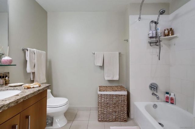 321 10Th 903, San Diego, CA 92101