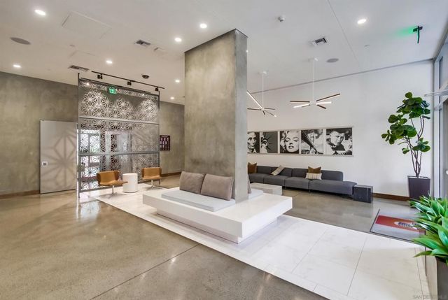 321 10Th 903, San Diego, CA 92101