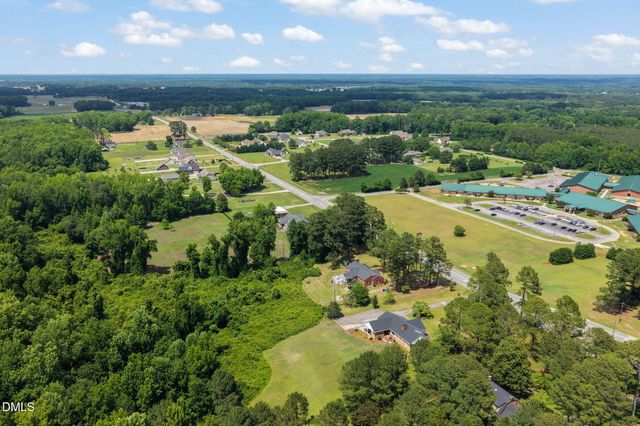 1905 Nc-50 Highway N, Benson, NC 27504