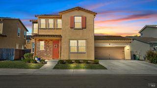 372 Primrose Dr, Vacaville, CA 95687