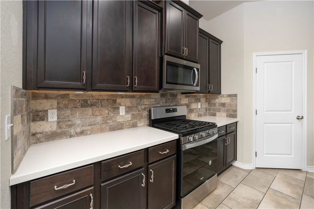 8025 Calma St, Corpus Christi, TX 78414