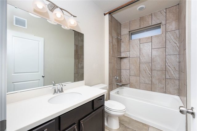 8025 Calma St, Corpus Christi, TX 78414