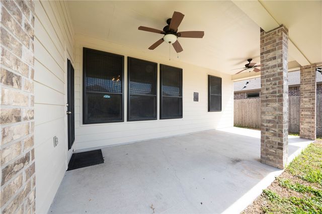 8025 Calma St, Corpus Christi, TX 78414