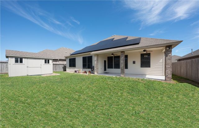 8025 Calma St, Corpus Christi, TX 78414