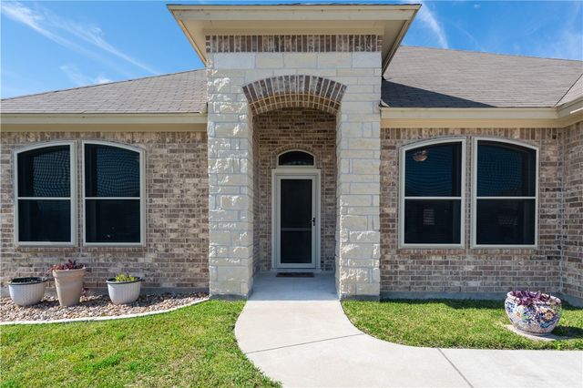 8025 Calma St, Corpus Christi, TX 78414