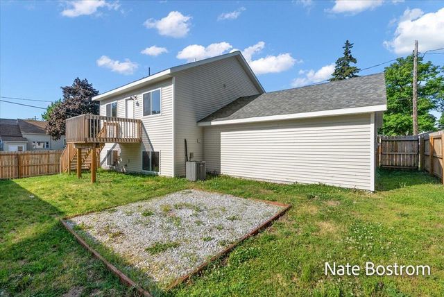 1271 Spring Street, Muskegon, MI 49442