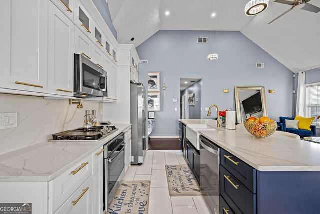 15 Freeman Court, Covington, GA 30016