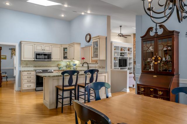 4892 Firebrook Boulevard, Lexington, KY 40513