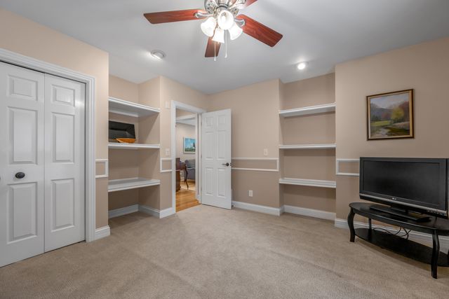 4892 Firebrook Boulevard, Lexington, KY 40513