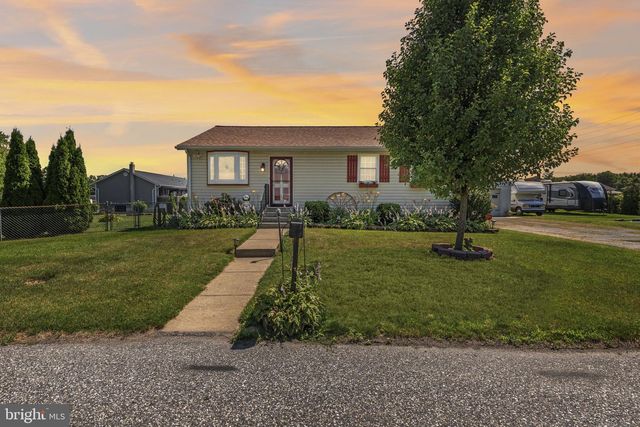 607 PATUXENT AVE, Rosedale, MD 21237