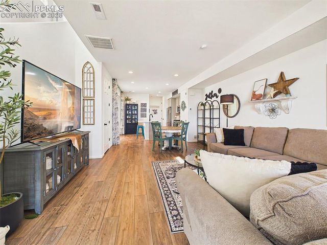 5047 Baseline View, Colorado Springs, CO 80920