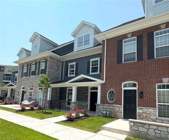 106 California, Amherst, NY 14221