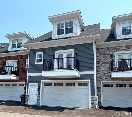 106 California, Amherst, NY 14221