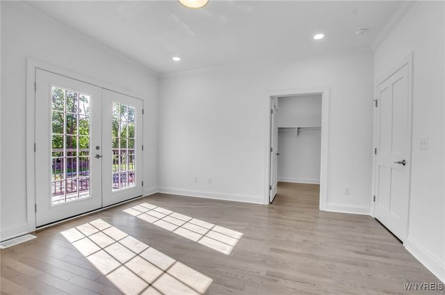 106 California, Amherst, NY 14221