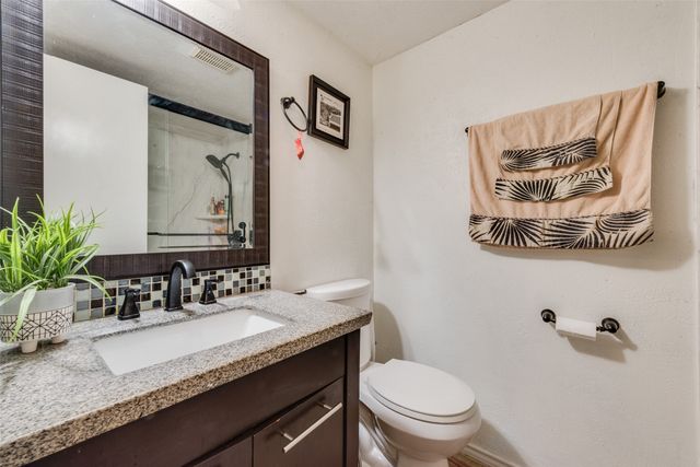 527 Towne House Lane, Richardson, TX 75081