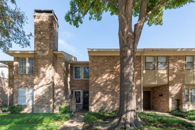 527 Towne House Lane, Richardson, TX 75081