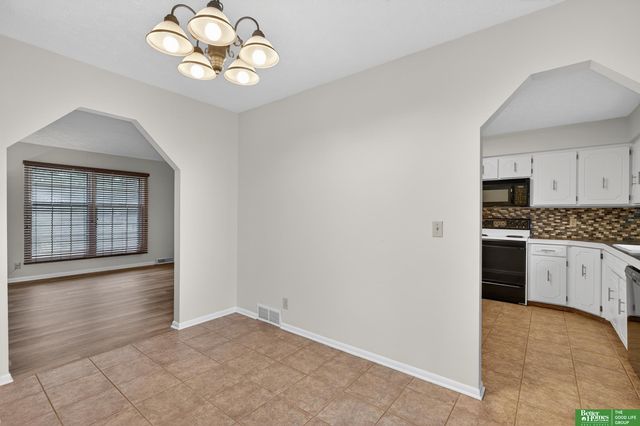 3317 S 159th Street, Omaha, NE 68130