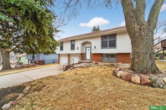 3317 S 159th Street, Omaha, NE 68130