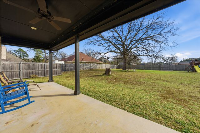 105 San Felipe Drive, Mabank, TX 75156