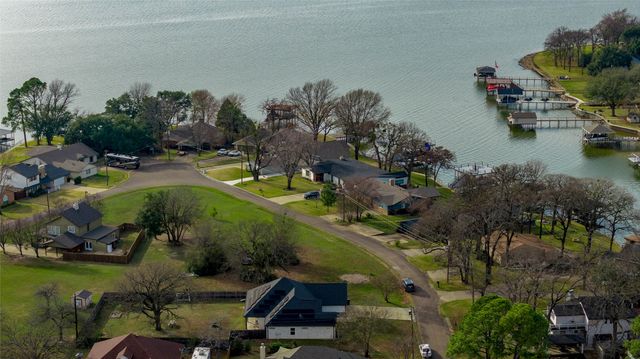 105 San Felipe Drive, Mabank, TX 75156